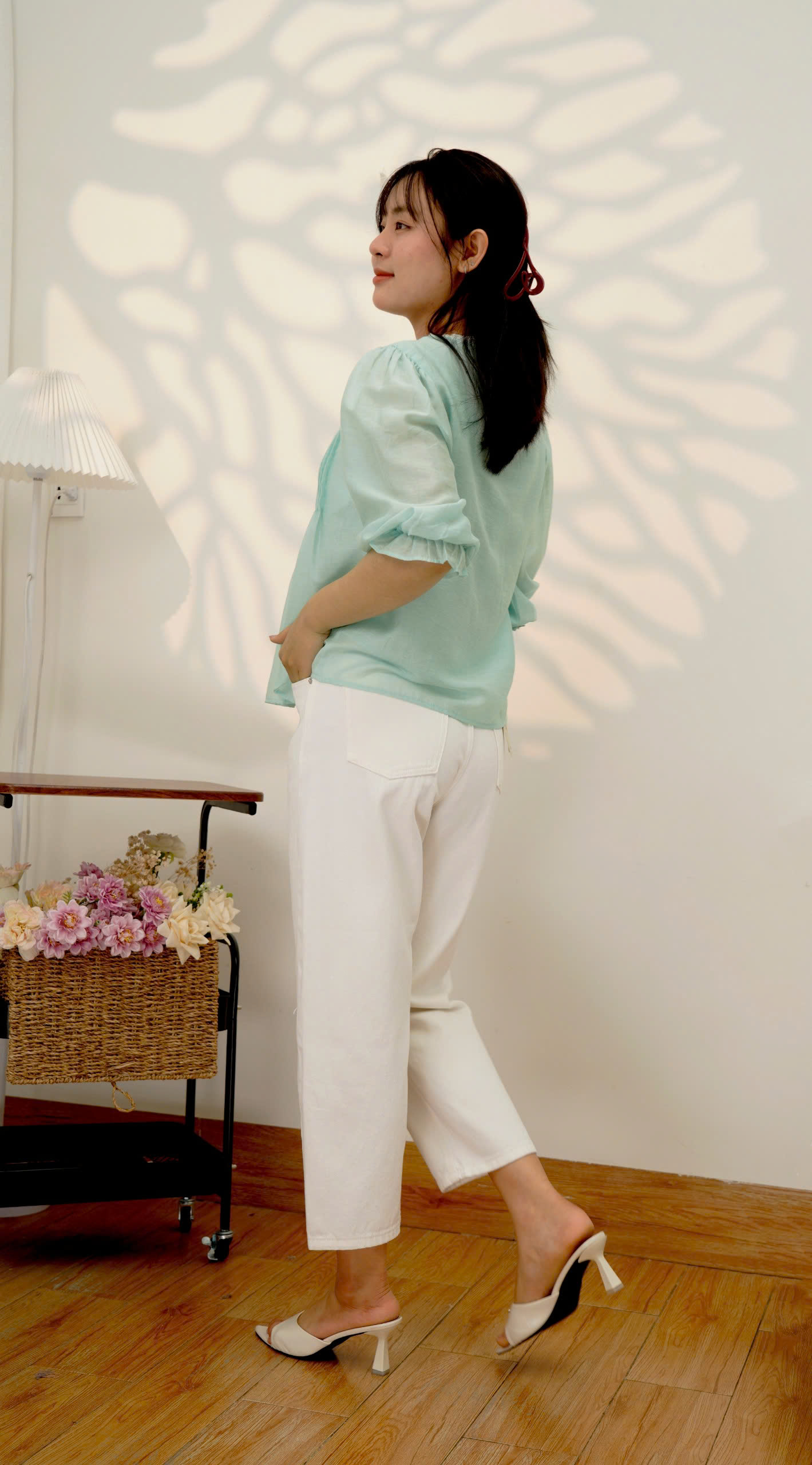 Áo Tơ Cotton tay lửng 2 Lớp phối ren - Dáng dài 60cm - Mềm mại, tay lửng bo chun mềm - Hình ảnh 5